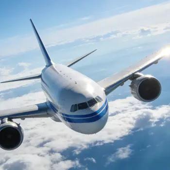 航空宇宙産業の金属プレス用途