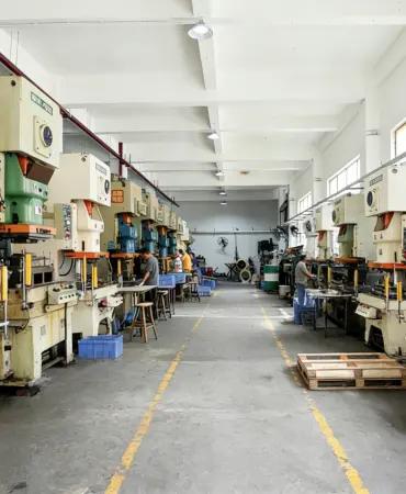 全自動プレスライン