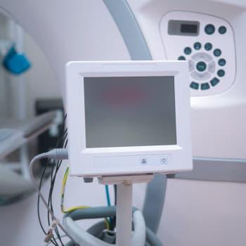 医療機器金属プレス用途