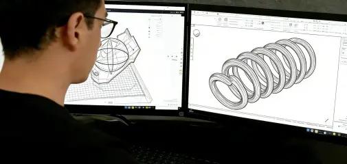 Flexible on-demand adaptation for spring manufacturing