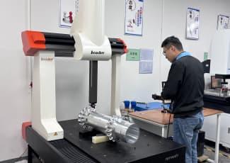 CNC precision measuring machine for dimensional inspection