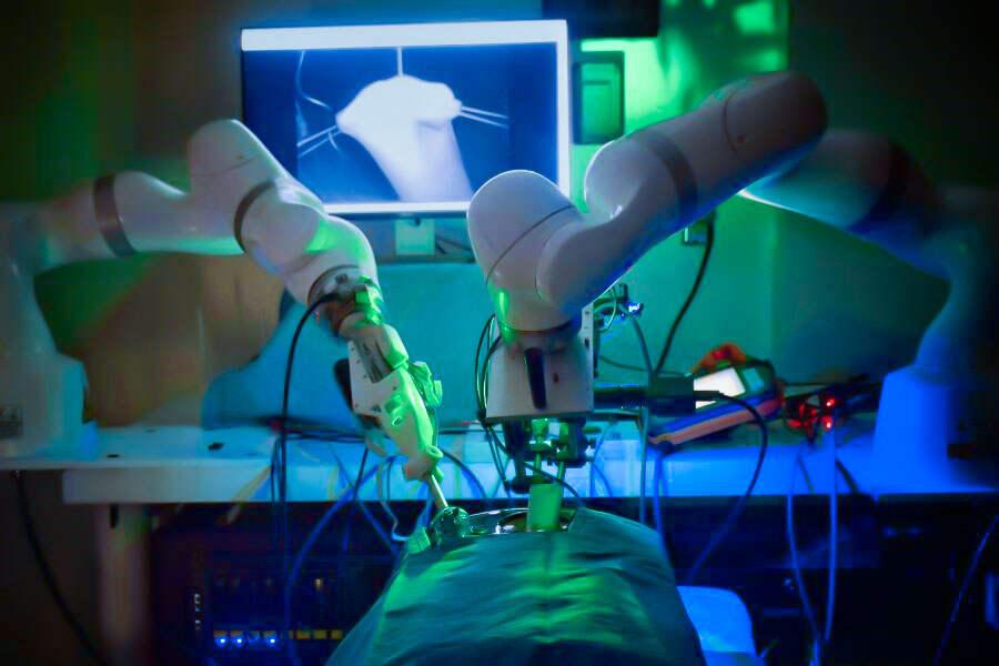 cfrp-titanium-connectors-spinal-units-90-bionic-failures-start-here